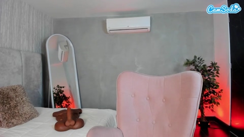 lauracriistina CamSoda 18-04-2023